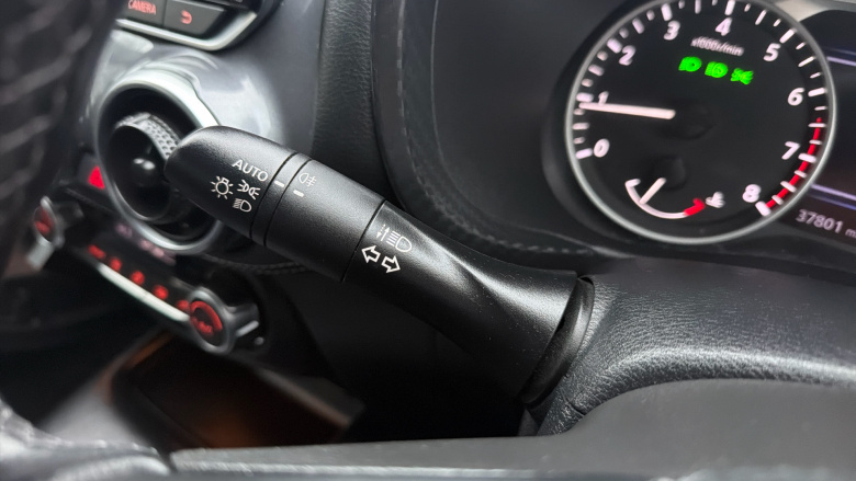 Nissan Juke 1.0 DiG-T 114 N-Connecta 5dr Petrol Hatchback